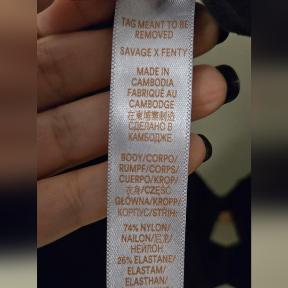 Fenty savage black tshirt bra most popular rihanna snug support  38DDD - Picture 12 of 13